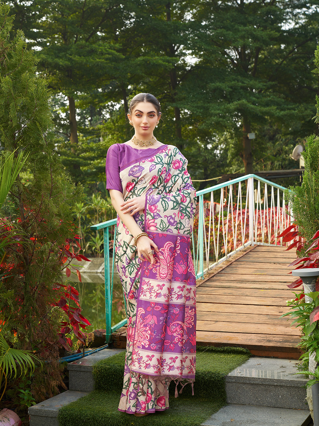 Pardeshi -Kalamkari printed saree with solid border