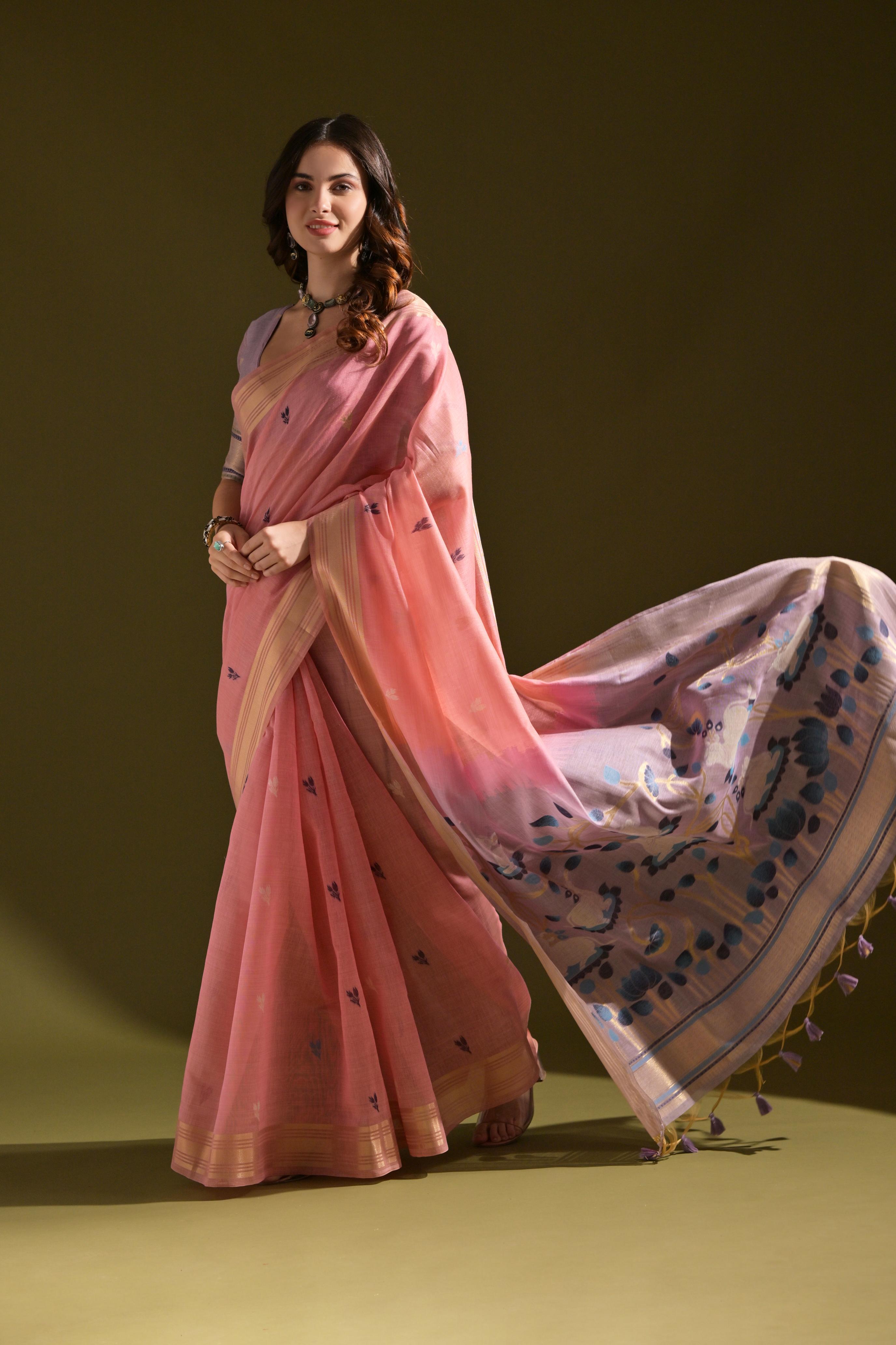 Ruhani -Ethnic motifs woven design saree with woven design border Has zari detail