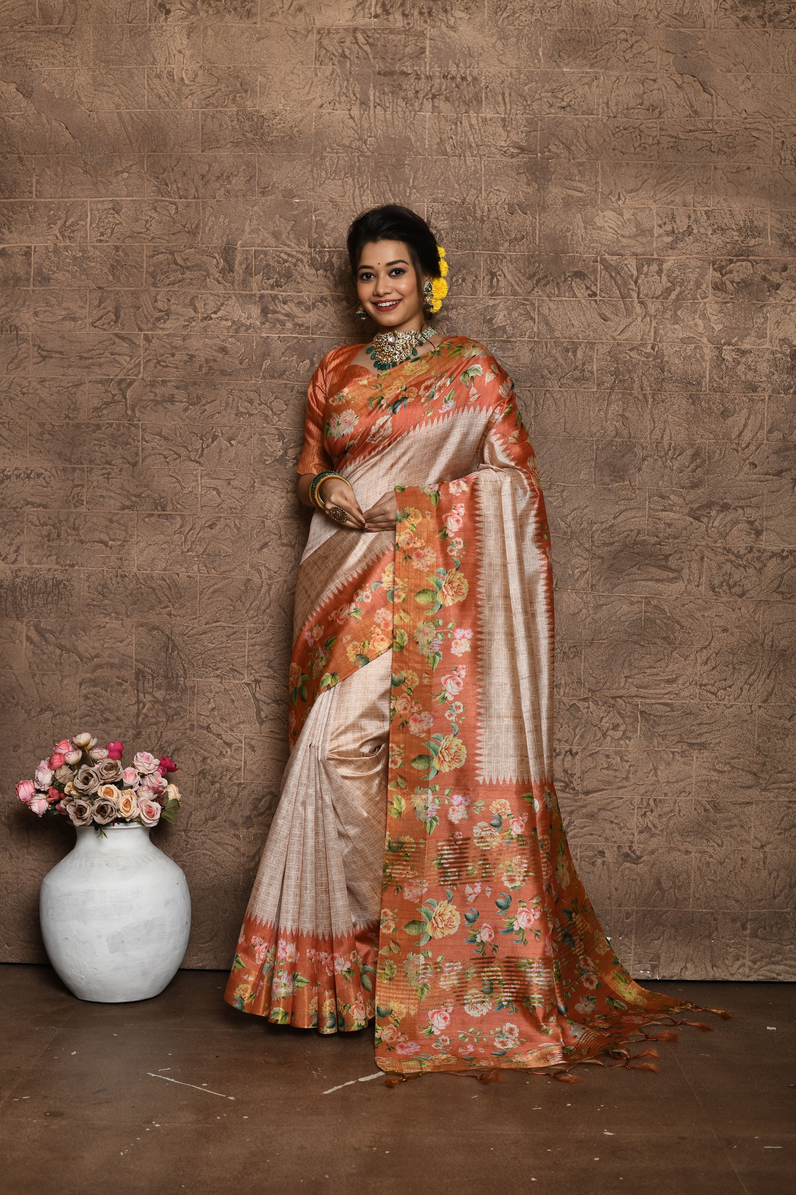 Heeni- soft tussar silk saree with all over beautiful print and control floral print on pallu