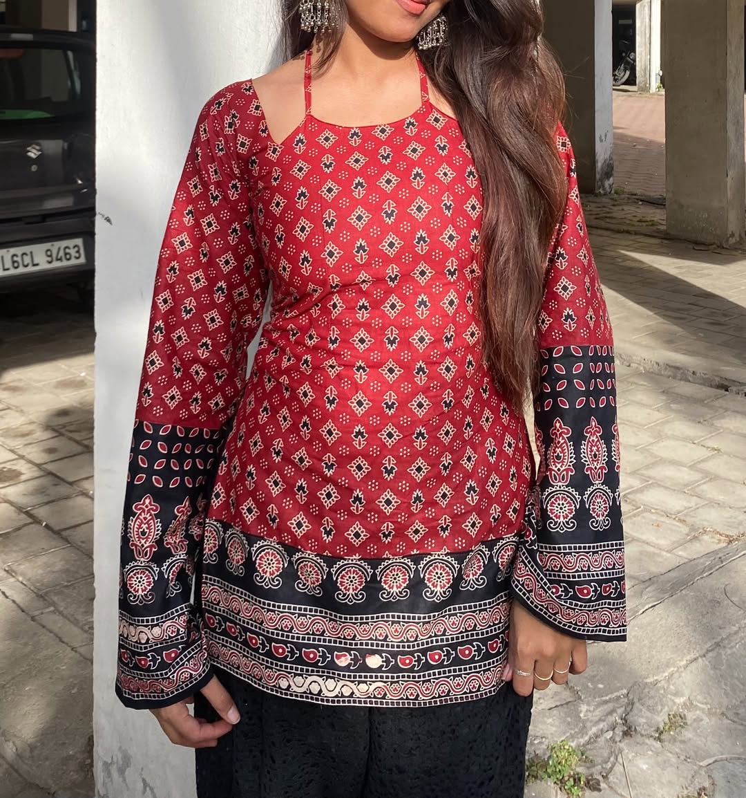 Mohini- Ethnic wardrobe with this elegant Hand print