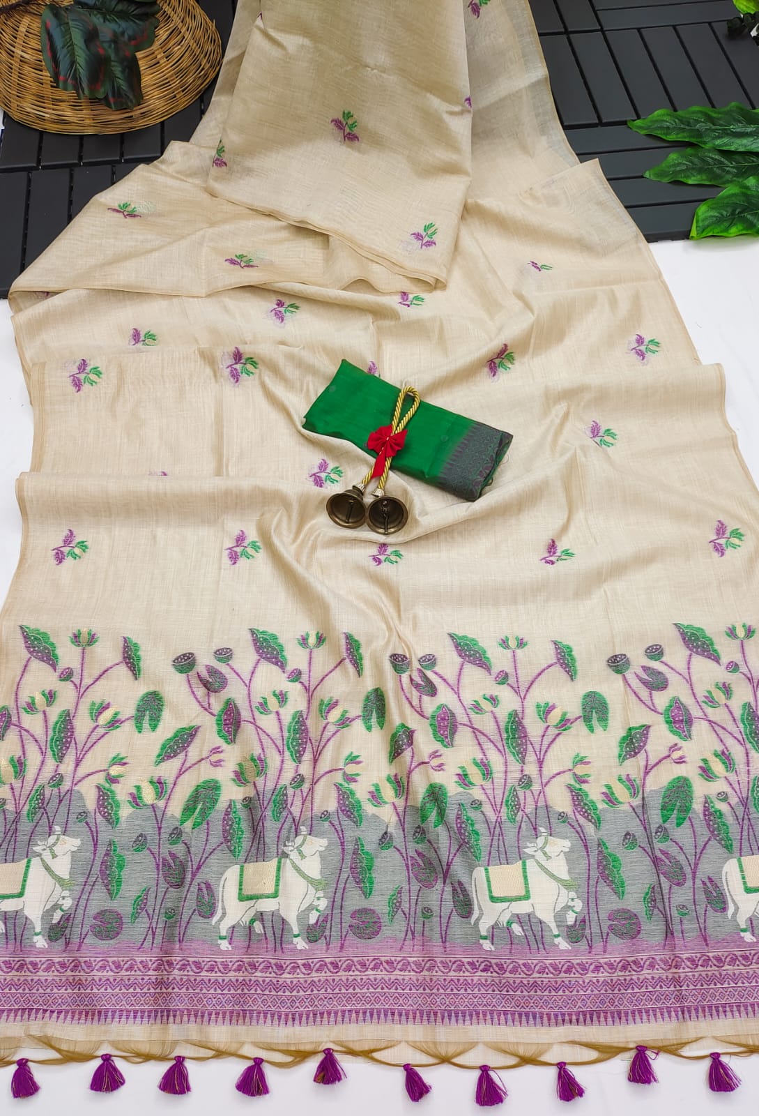 Cow- Pranshi Navy Pichwai Muga Cotton Saree