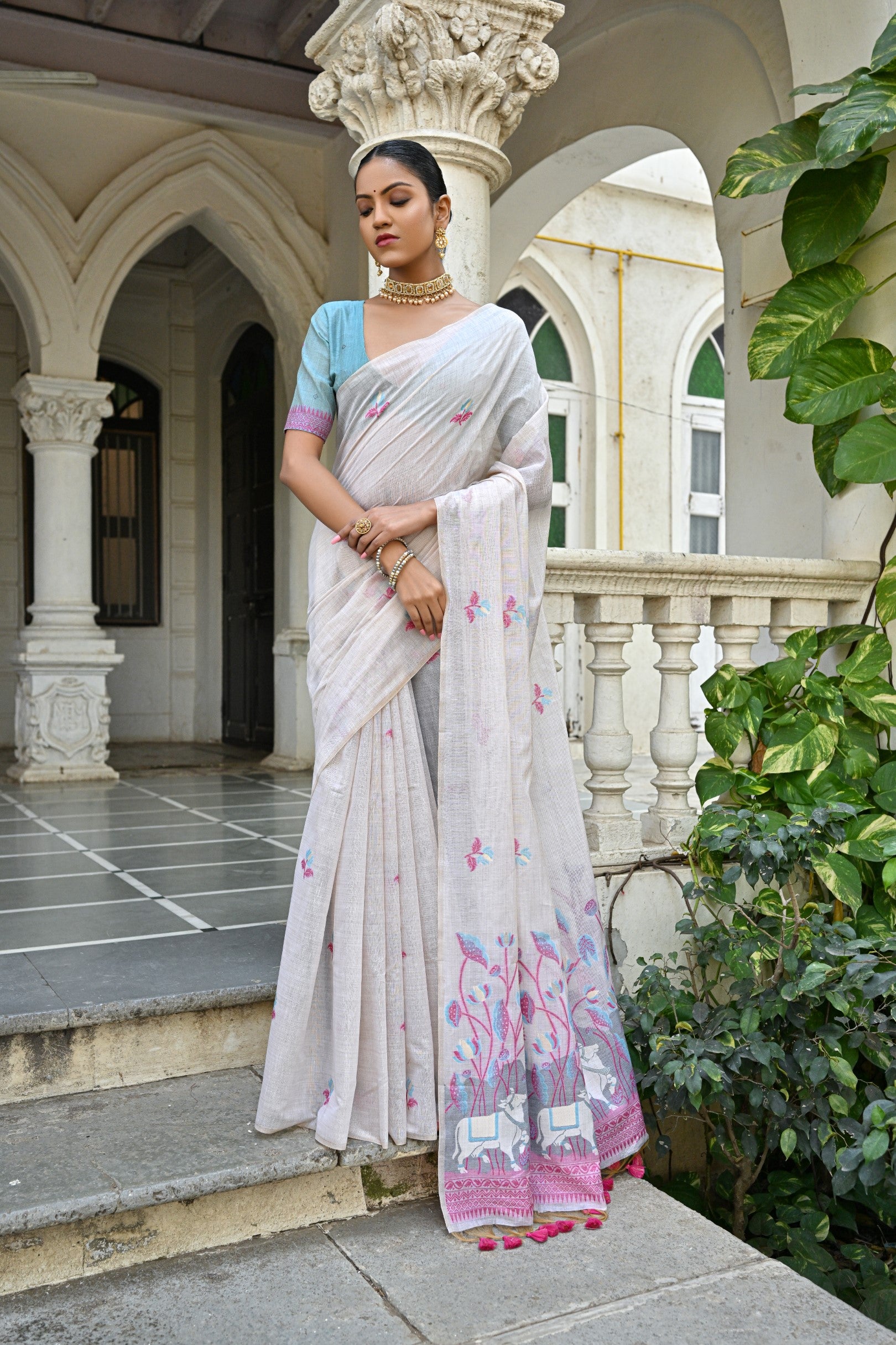 Cow- Pranshi Navy Pichwai Muga Cotton Saree