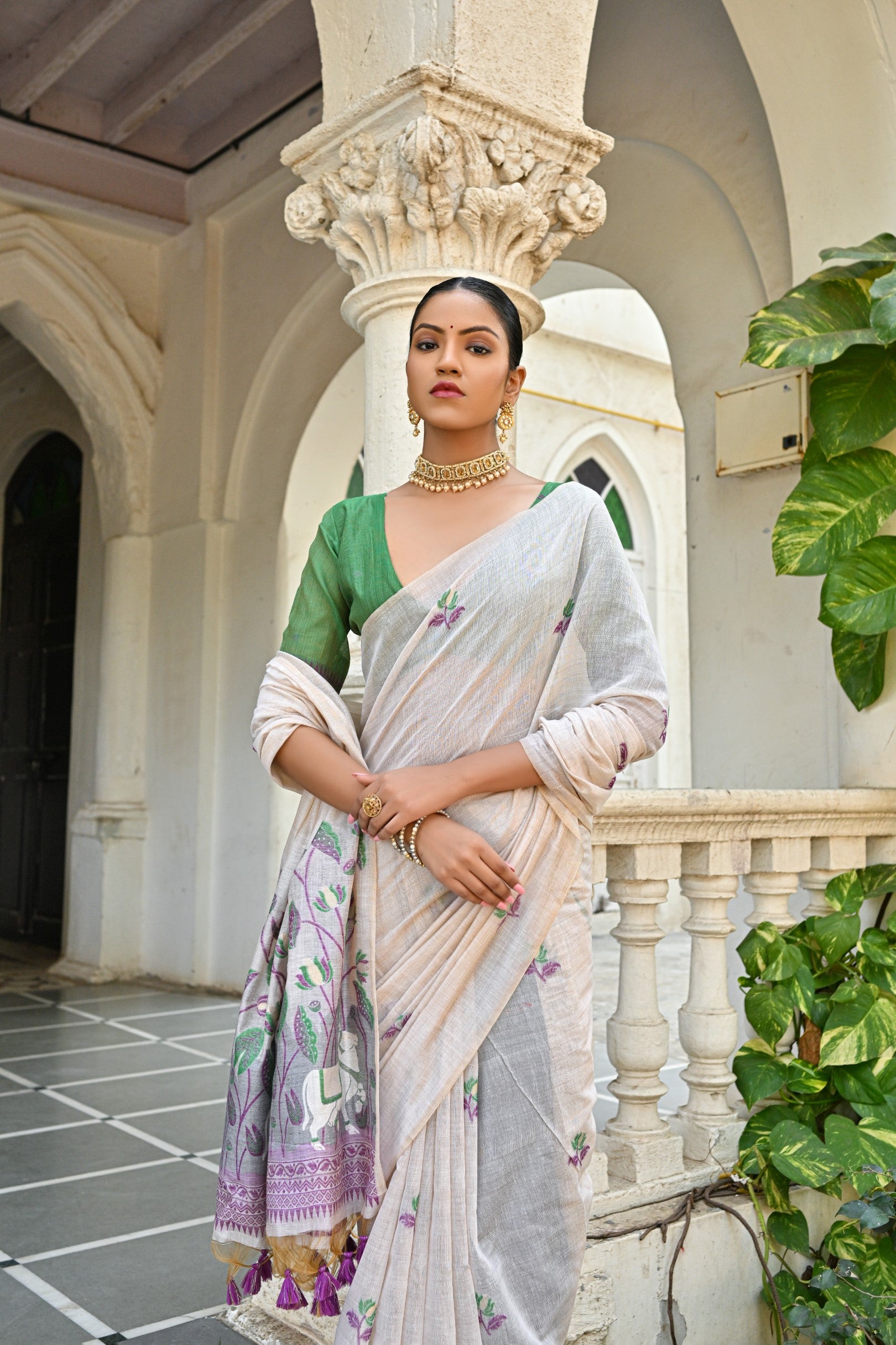 Cow- Pranshi Navy Pichwai Muga Cotton Saree