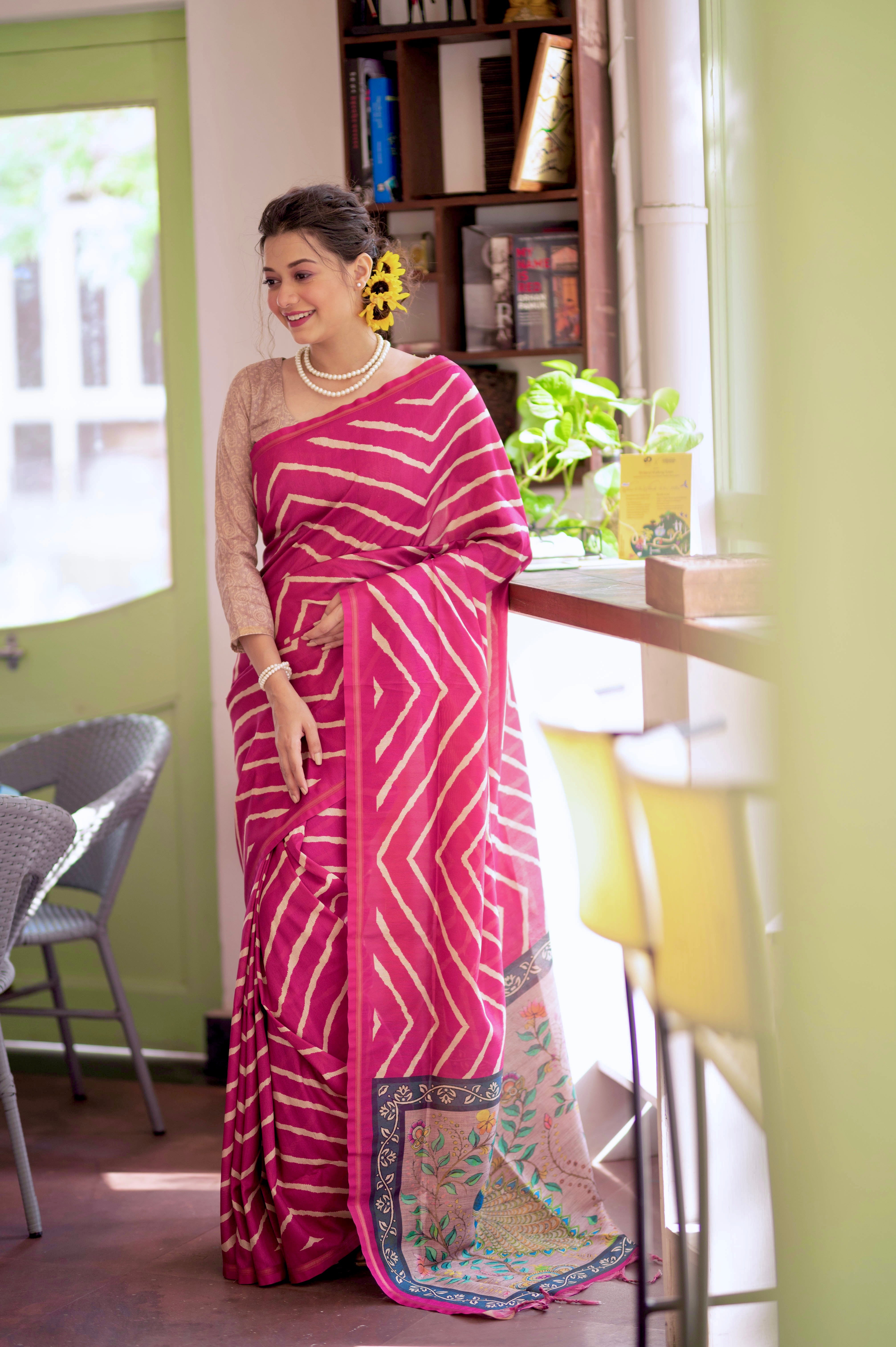 Leheriya - Printed Art Silk Saree in Peach