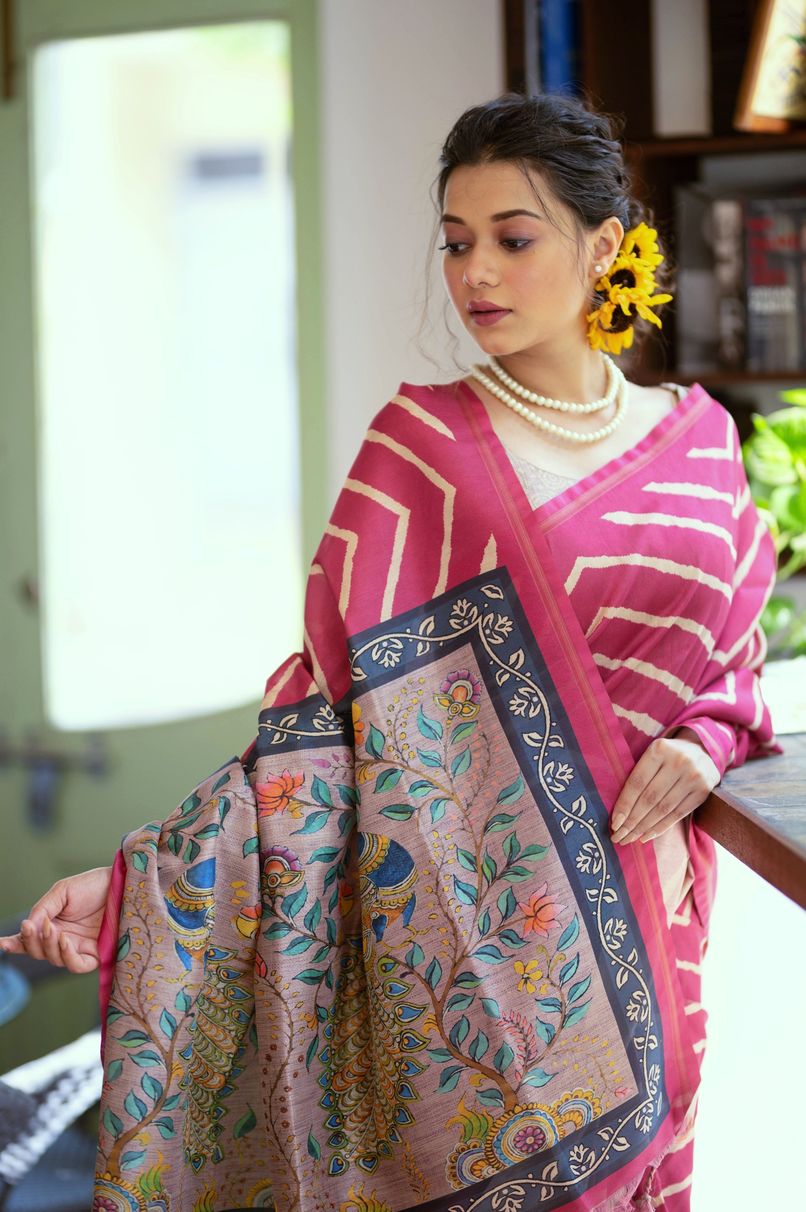 Leheriya - Printed Art Silk Saree in Peach