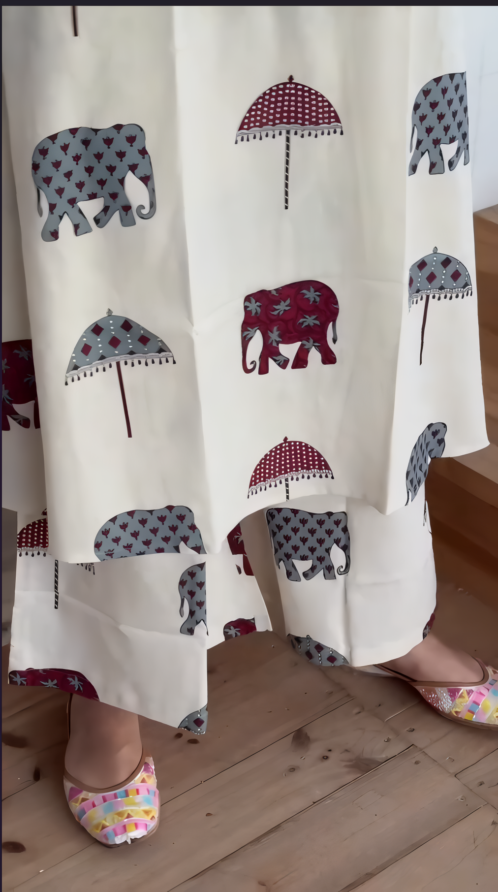 E&F- A must-have kurta set print work and soft fabric