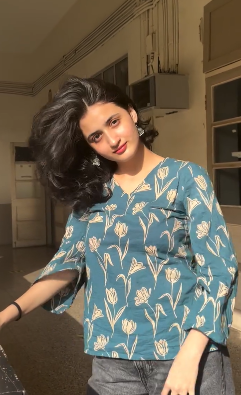 Ruhani -Cotton printed slit cut kurti