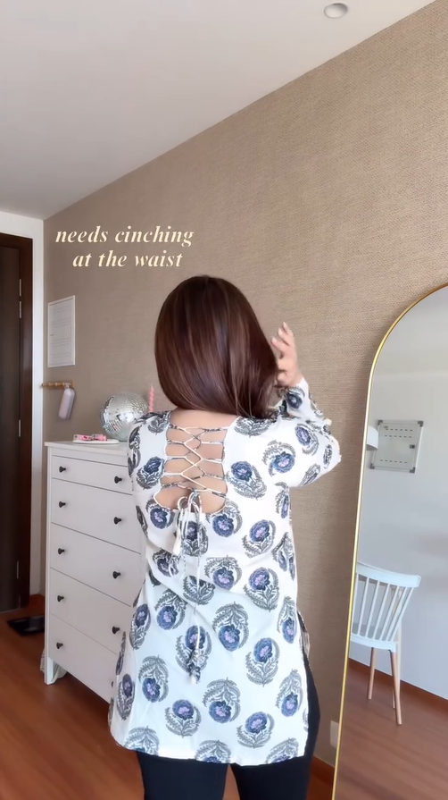 Sara- Women’s Floral Printed Long Top