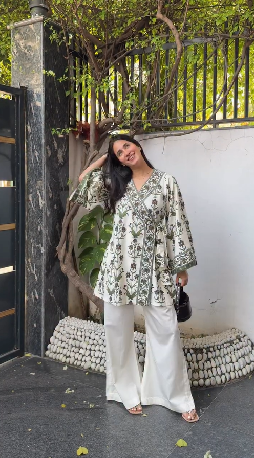 Cheta- Botanical Print Kimono Style Kurta Set for Women