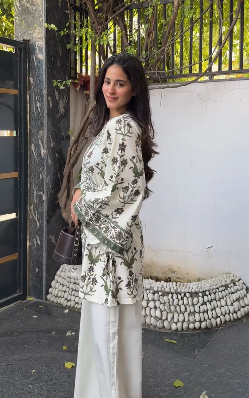 Cheta- Botanical Print Kimono Style Kurta Set for Women