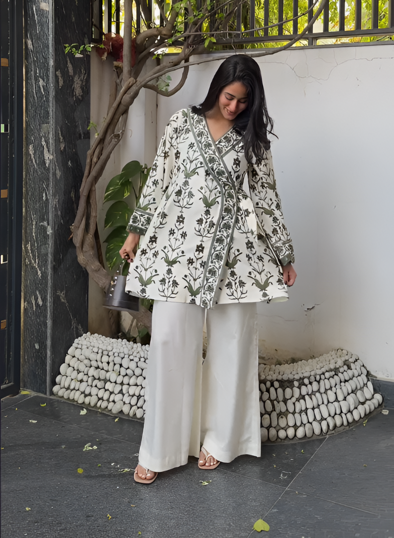 Cheta- Botanical Print Kimono Style Kurta Set for Women