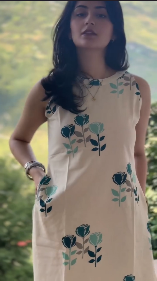 E&F- A must-have kurta set print work and soft fabric