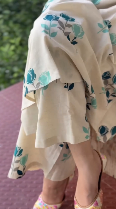 E&F- A must-have kurta set print work and soft fabric