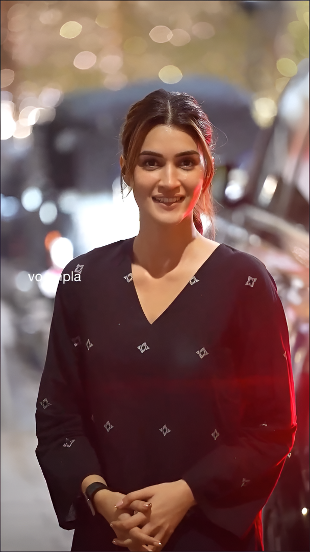 Kriti- A must-have kurta set print work and soft fabric