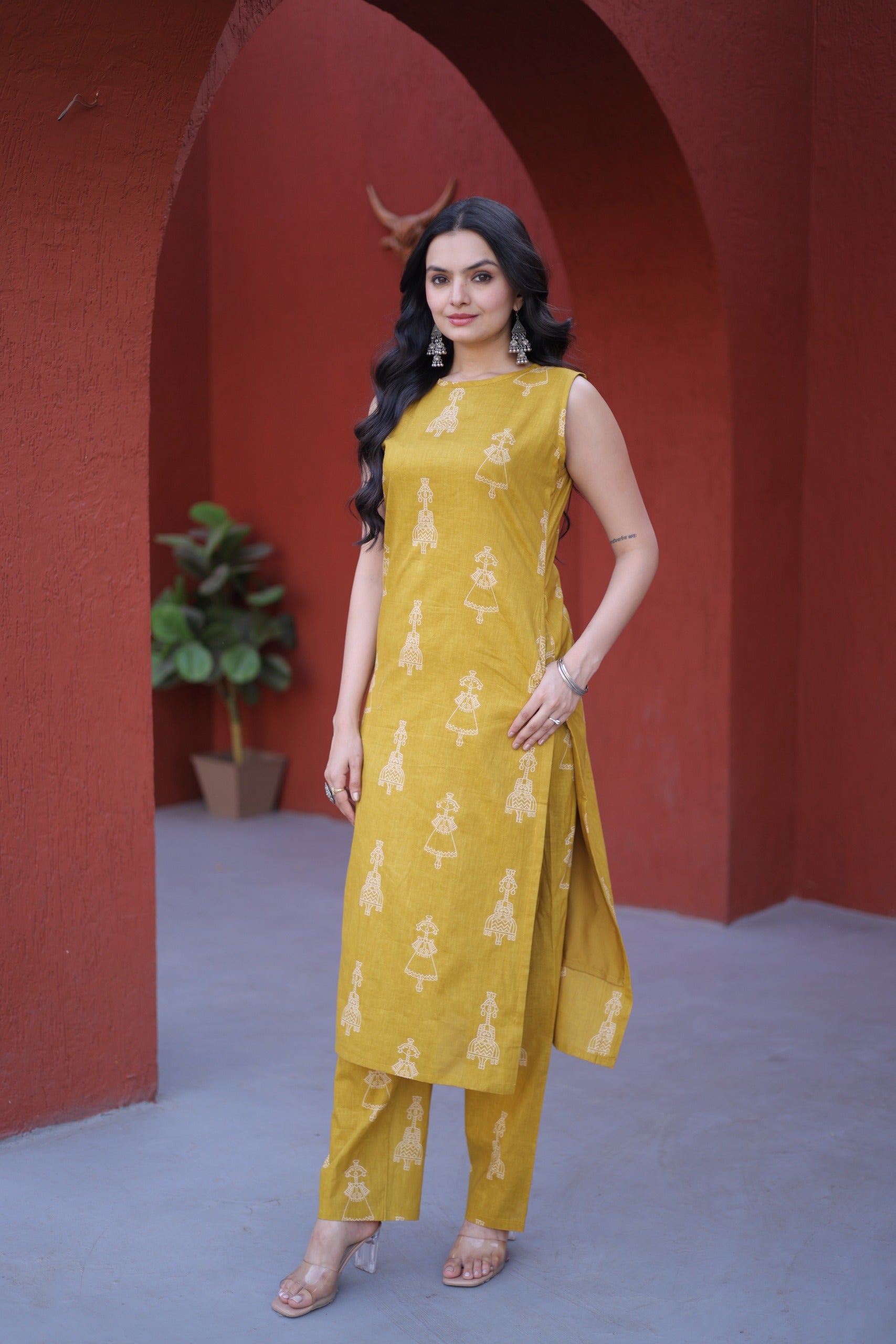 Modern Ethnic Wear Kurta set Set for Girls
