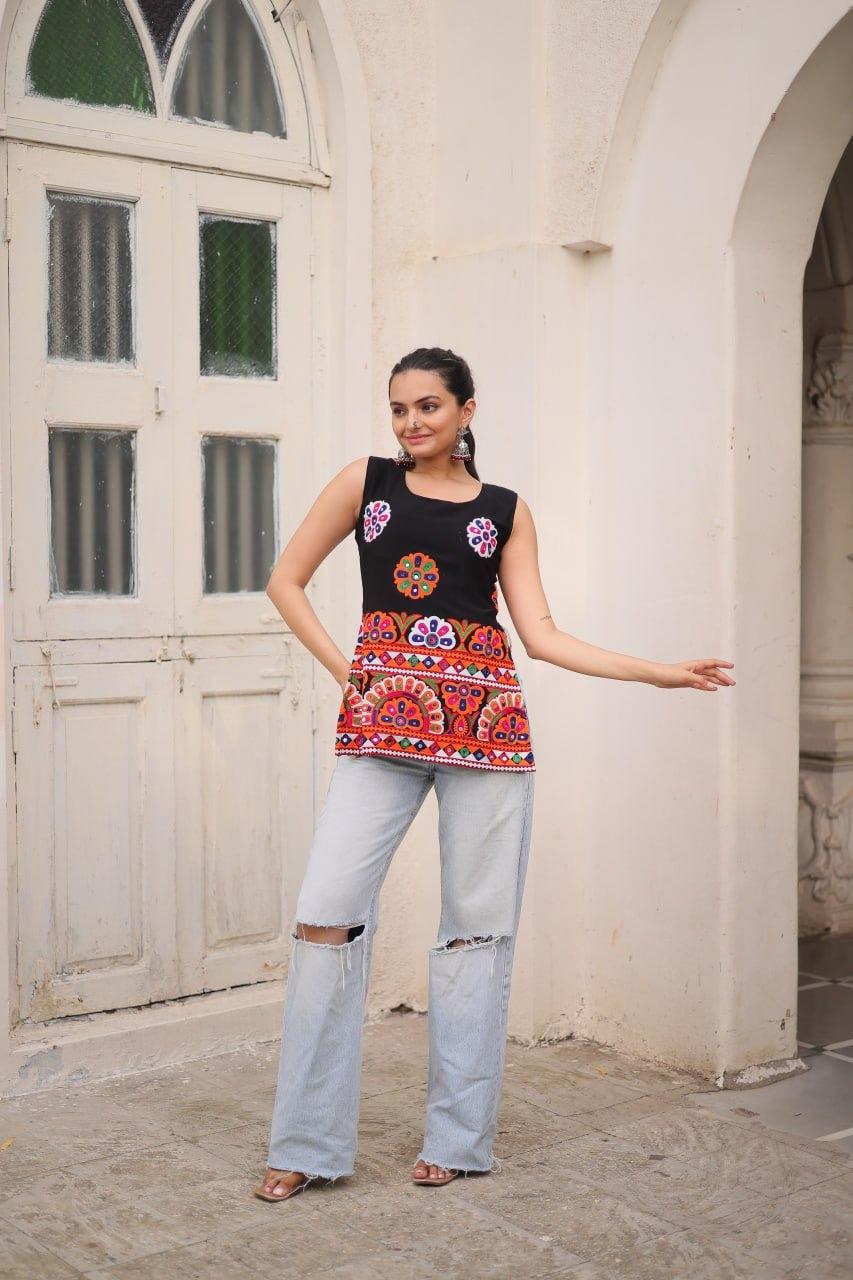 Georgette Kutchi Gamthi Work