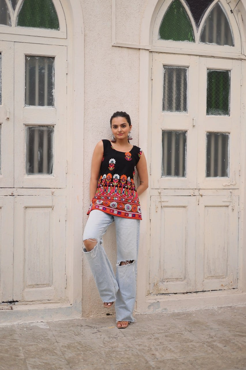 Georgette Kutchi Gamthi Work