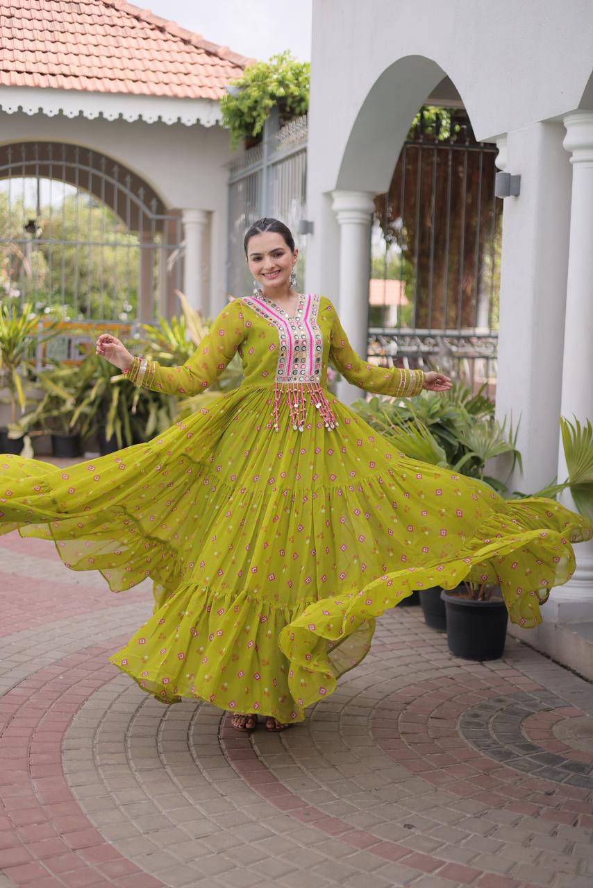 Laheriya with kutchi patchework in Faux Georgette