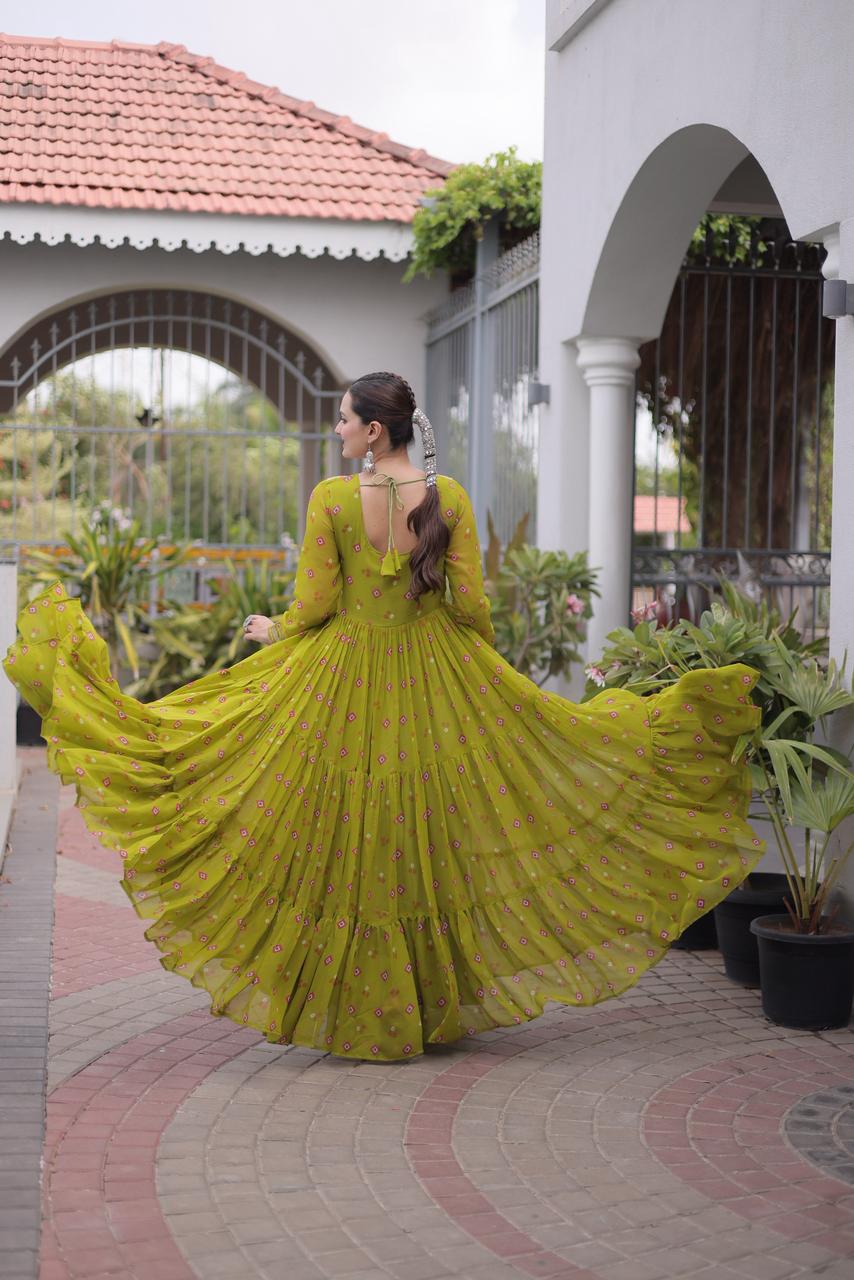 Laheriya with kutchi patchework in Faux Georgette