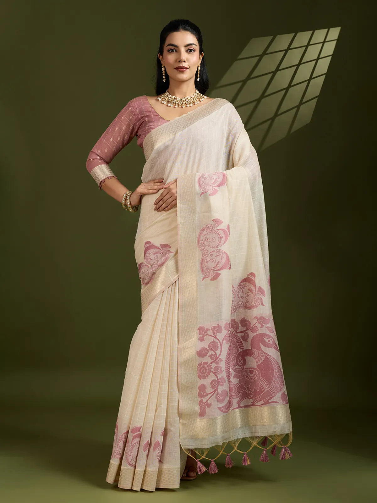 Morni- Royal Saree Luxurious Pattons  Delicate Thread Work
