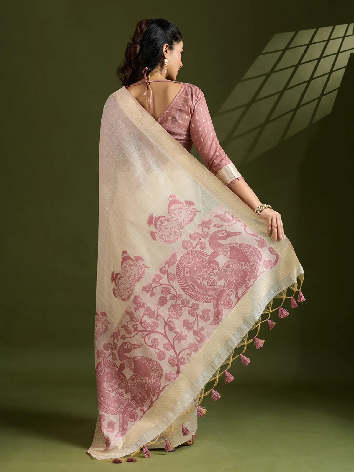 Morni- Royal Saree Luxurious Pattons  Delicate Thread Work