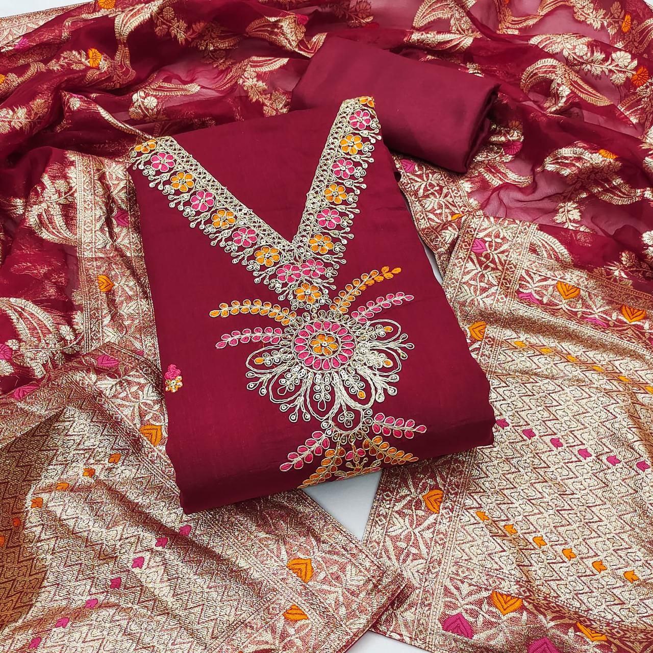HAR- VICHITRA SILK WITH KODDING SQUANCE WORk
