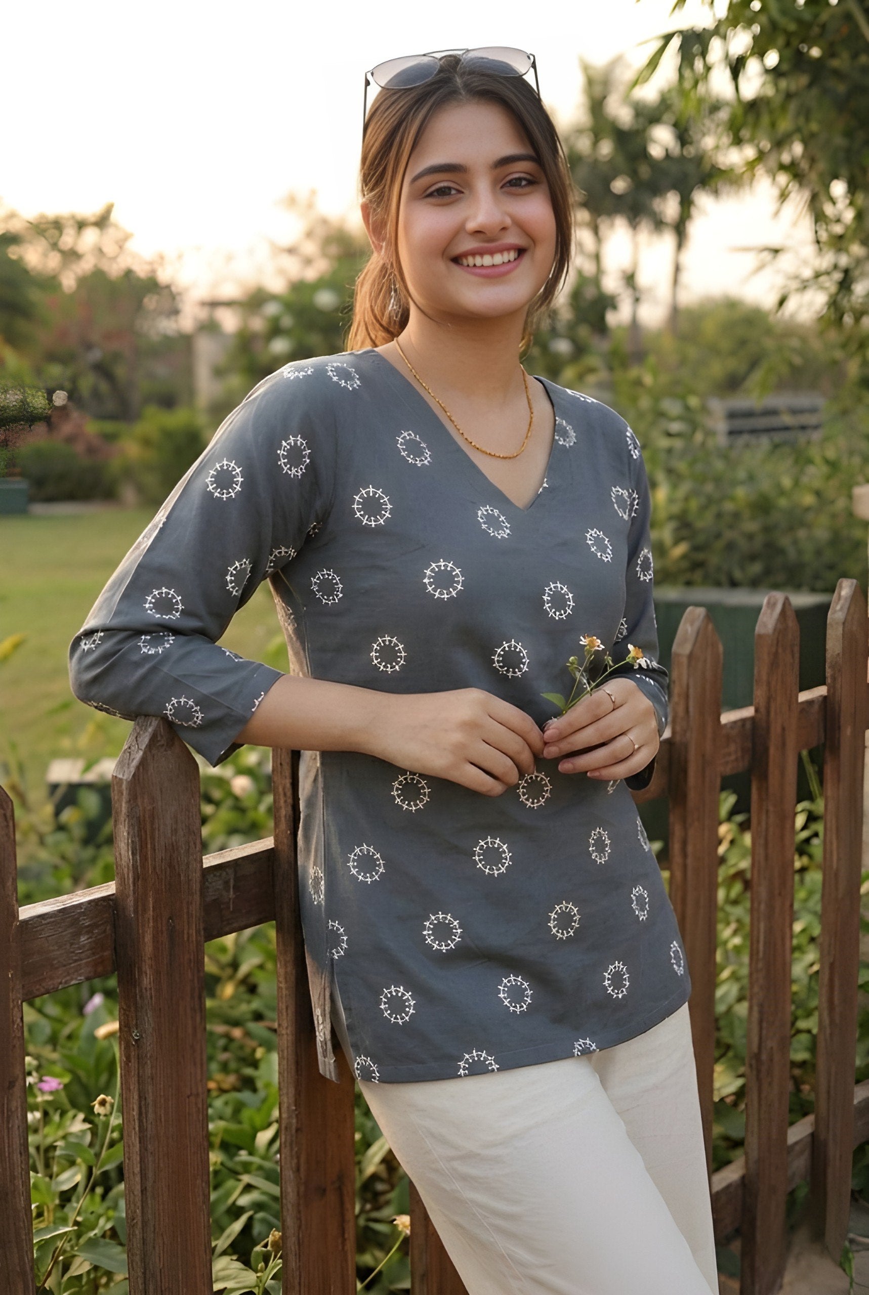 Woman V-neck Straight Short Kurti & Tunic