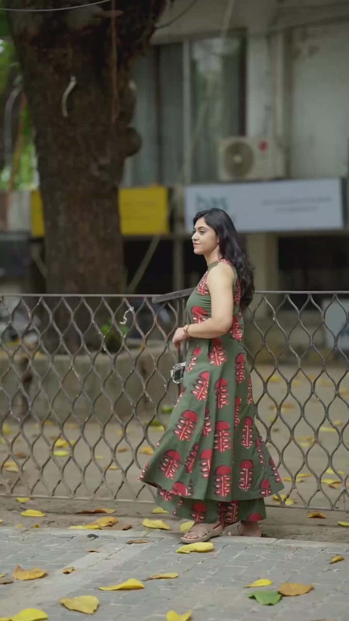 Tree - A must-have kurta set print work and soft fabric